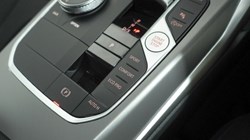 BMW 2 SERIES 220i M Sport 2dr Step Auto 5801534