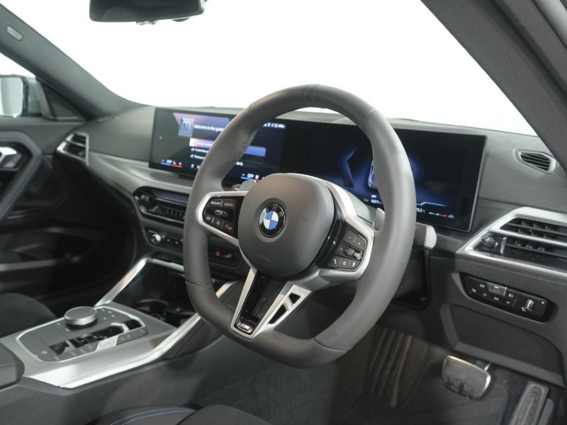  BMW 2 SERIES 220i M Sport 2dr Step Auto 5683997