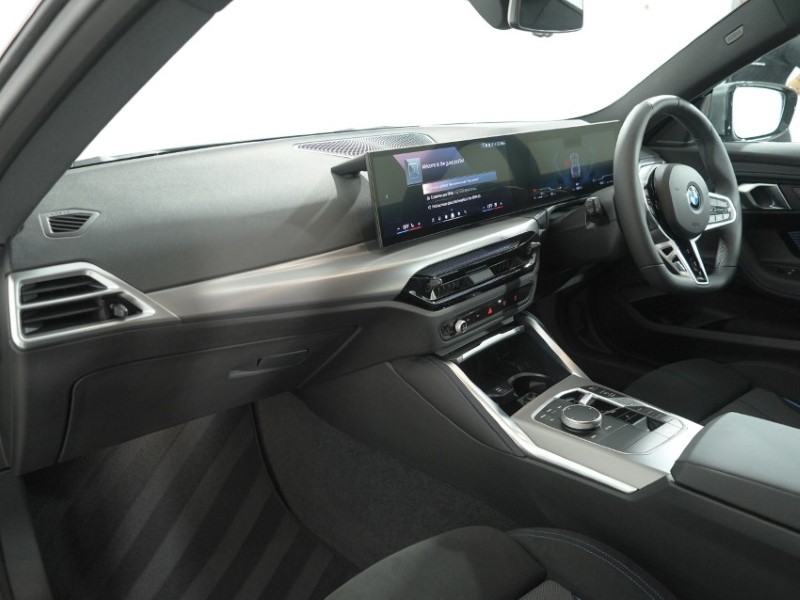  BMW 2 SERIES 220i M Sport 2dr Step Auto 5683982