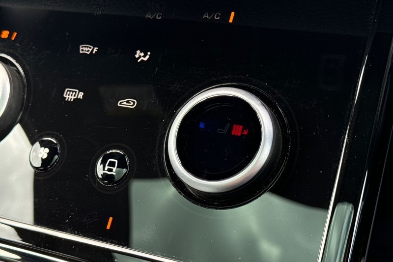 2022 (22) LAND ROVER RANGE ROVER EVOQUE 2.0 D200 R-Dynamic S 5dr Auto 3310127