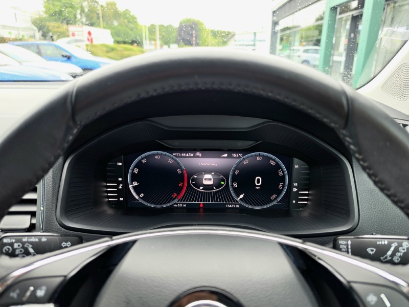 2023 (23) SKODA KAROQ 1.0 TSI SE L 5dr 5773746
