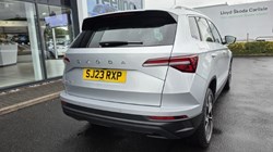 2023 (23) SKODA KAROQ 1.0 TSI SE L 5dr 5773700