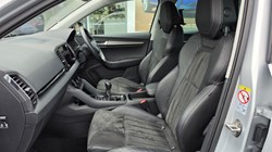 2023 (23) SKODA KAROQ 1.0 TSI SE L 5dr 5773726