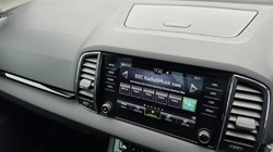 2023 (23) SKODA KAROQ 1.0 TSI SE L 5dr 5773737