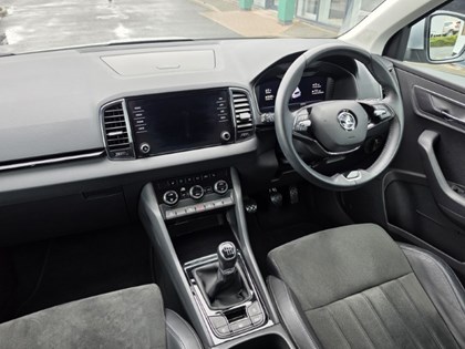 2023 (23) SKODA KAROQ 1.0 TSI SE L 5dr