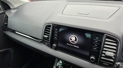 2023 (23) SKODA KAROQ 1.0 TSI SE L 5dr 5773736