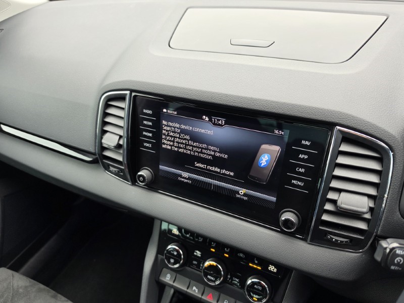 2023 (23) SKODA KAROQ 1.0 TSI SE L 5dr 5773739