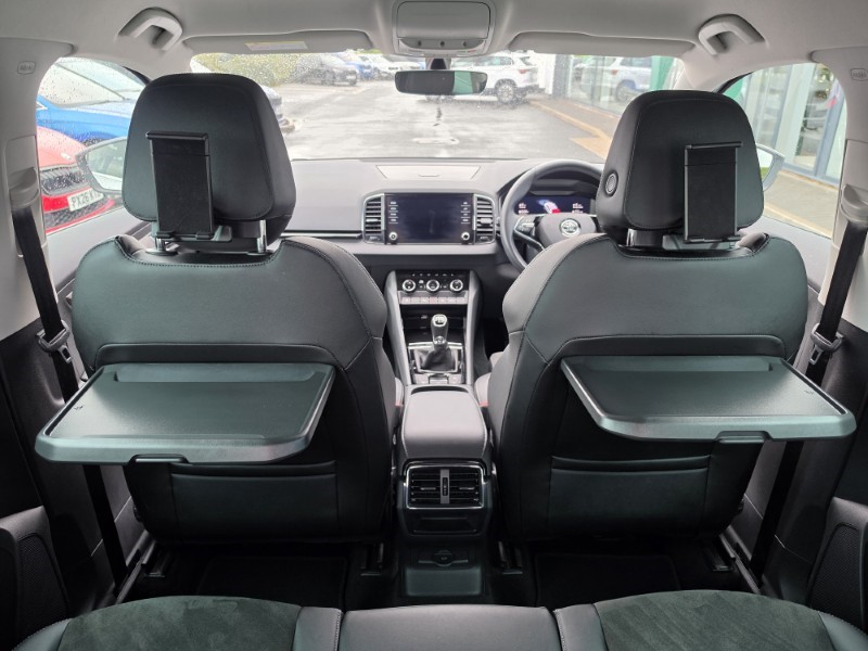 2023 (23) SKODA KAROQ 1.0 TSI SE L 5dr 5773717