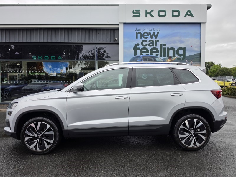 2023 (23) SKODA KAROQ 1.0 TSI SE L 5dr 5773716