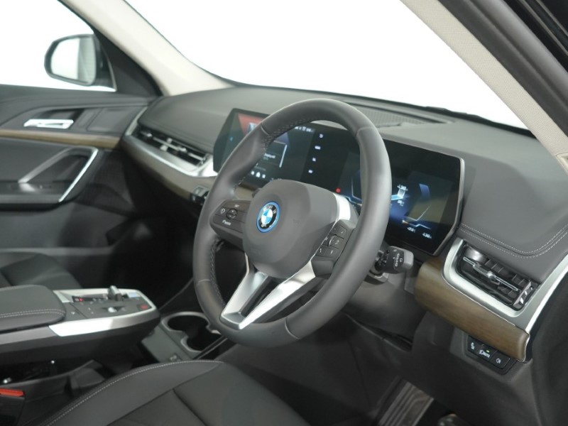  BMW iX1 230kW xDrive30 M Sport 65kWh 5dr Auto 5679207