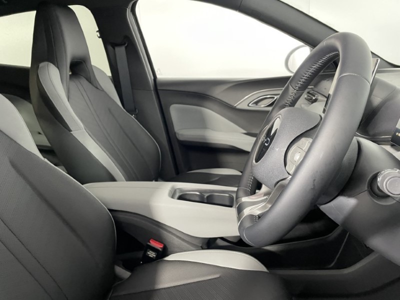 2025 (25) BYD DOLPHIN SURF 115kW Comfort 43kWh 5dr Auto 4626142