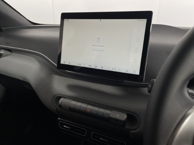 2025 (25) BYD DOLPHIN SURF 115kW Comfort 43kWh 5dr Auto 4626137