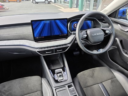 2025 (75) SKODA OCTAVIA 2.0 TDI 150 SE L 5dr DSG
