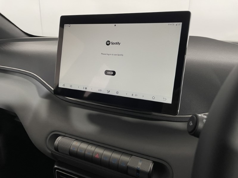 2025 (25) BYD DOLPHIN SURF 65kW Boost 43kWh 5dr Auto 4750169