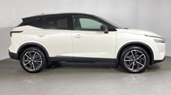 2022 (72) NISSAN QASHQAI 1.3 DiG-T MH 158 Tekna 5dr 4505072