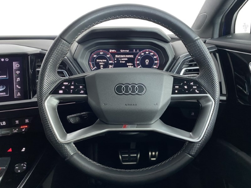 2023 (23) AUDI Q4 150kW 40 82kWh S Line 5dr Auto 4520858