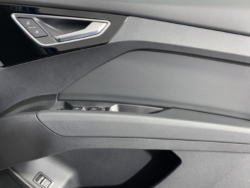 2023 (23) AUDI Q4 150kW 40 82kWh S Line 5dr Auto 4520878