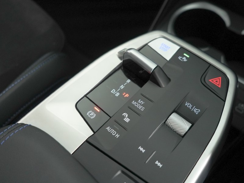  BMW iX1 150kW eDrive20 M Sport 65kWh 5dr Auto 5678260
