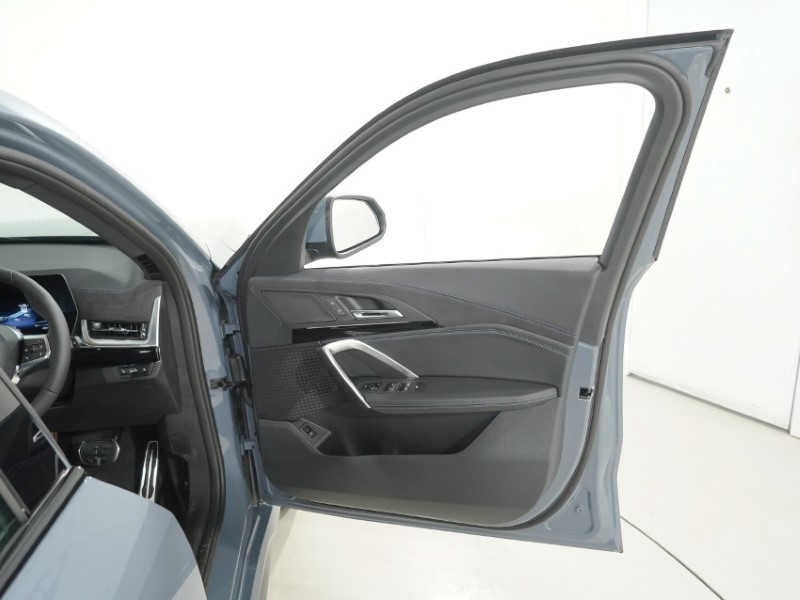  BMW iX1 150kW eDrive20 M Sport 65kWh 5dr Auto 5678237