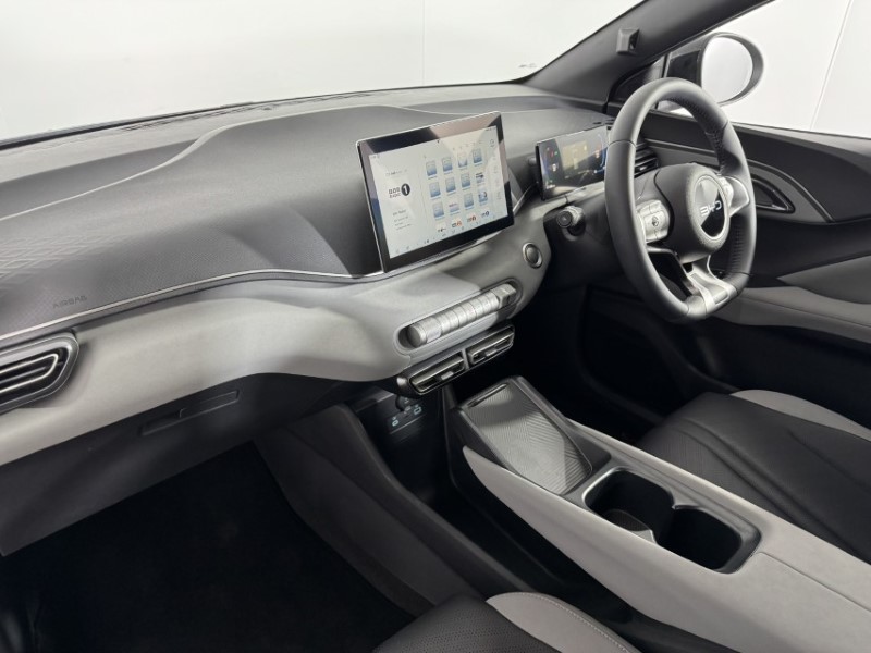 2025 (75) BYD DOLPHIN SURF 65kW Boost 43kWh 5dr Auto 5366897