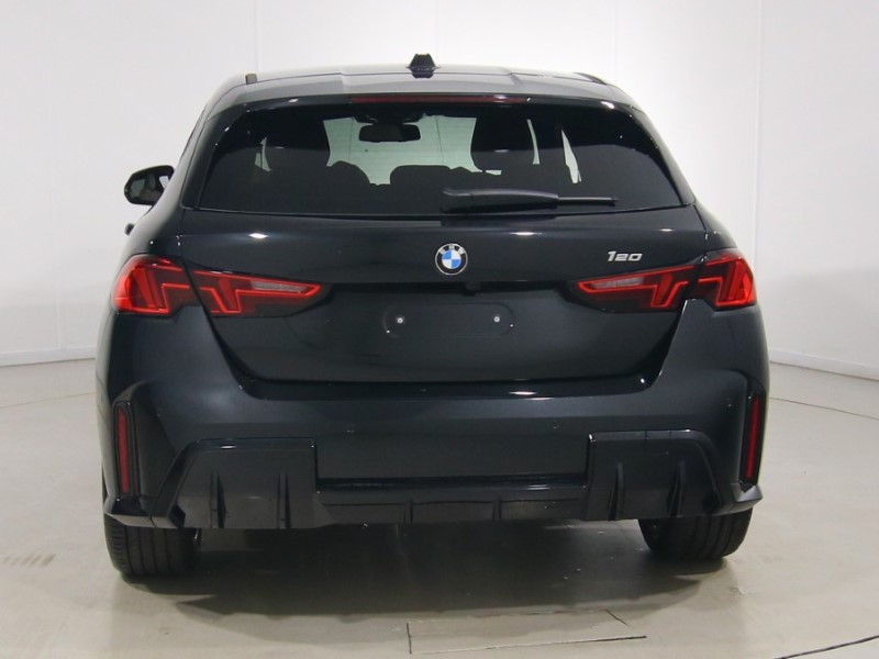  BMW 1 SERIES 120 M Sport 5dr Step Auto 5666011