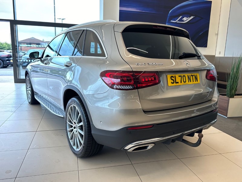 2020 (70) MERCEDES-BENZ GLC 300de 4Matic AMG Line Premium 5dr 9G-Tronic 3326675