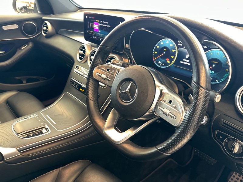 2020 (70) MERCEDES-BENZ GLC 300de 4Matic AMG Line Premium 5dr 9G-Tronic 3326650
