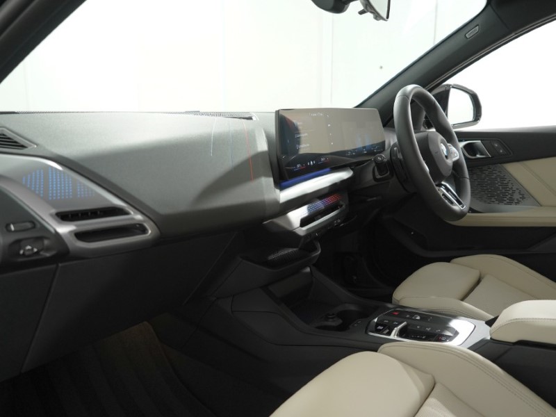  BMW 1 SERIES 120 M Sport 5dr Step Auto 5666018