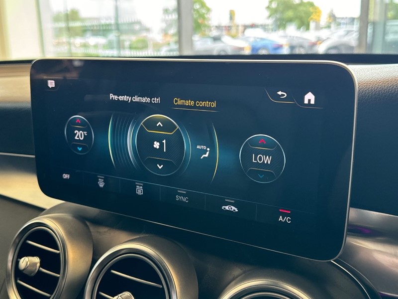 2020 (70) MERCEDES-BENZ GLC 300de 4Matic AMG Line Premium 5dr 9G-Tronic 3326658