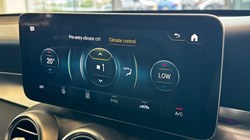 2020 (70) MERCEDES-BENZ GLC 300de 4Matic AMG Line Premium 5dr 9G-Tronic 3326658