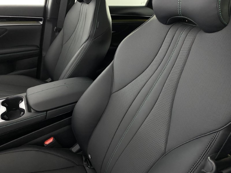 2025 (75) BYD SEAL U 1.5 DM-i Comfort 5dr Auto 4840678