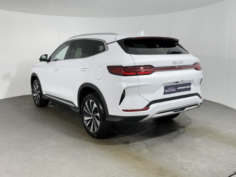 2025 (75) BYD SEAL U 1.5 DM-i Comfort 5dr Auto