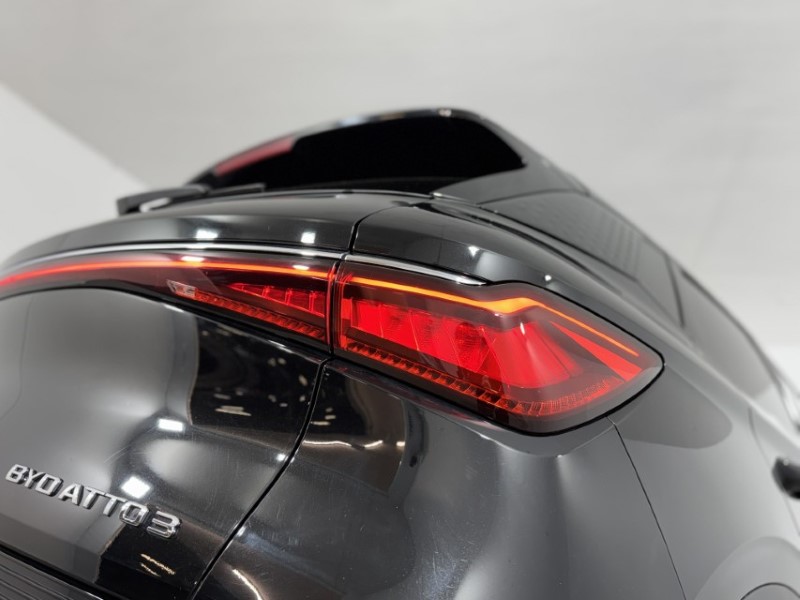2025 (75) BYD ATTO 3 150kW Design 60kWh 5dr Auto 5086400