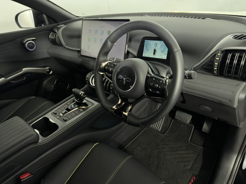 2025 (75) BYD ATTO 3 150kW Design 60kWh 5dr Auto 5086387