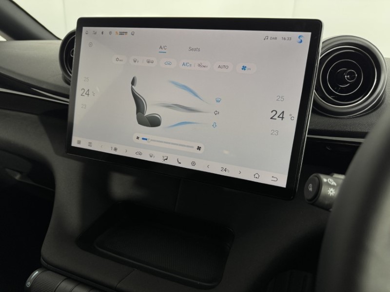 2025 (75) BYD DOLPHIN 150kW Design 60.4kWh 5dr Auto 5066077