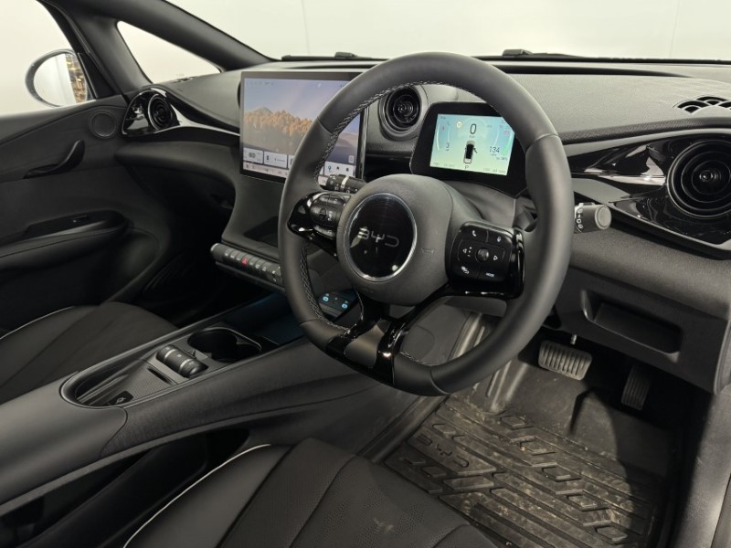 2025 (75) BYD DOLPHIN 150kW Design 60.4kWh 5dr Auto 5066081