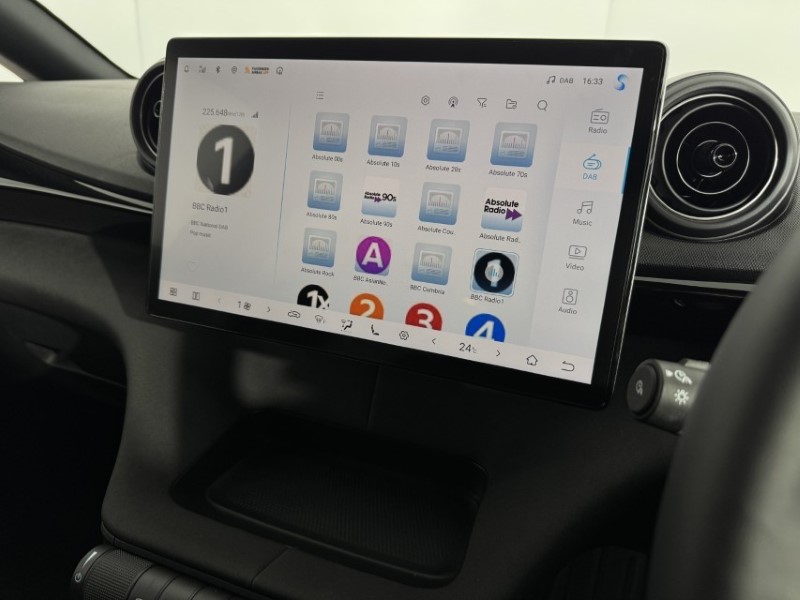 2025 (75) BYD DOLPHIN 150kW Design 60.4kWh 5dr Auto 5066075