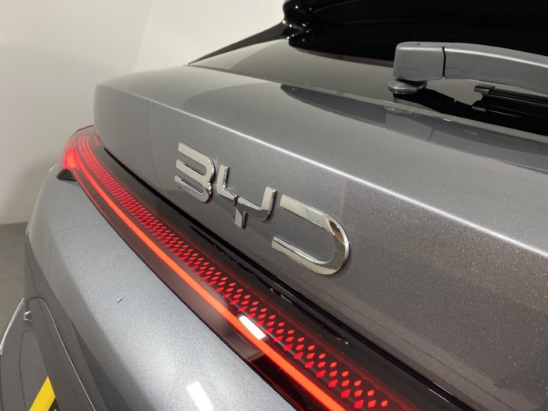 2025 (75) BYD SEAL U 1.5 DM-i AWD Design 5dr Auto 4840609