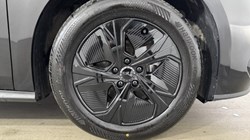 2025 (75) BYD SEAL 6 1.5 DM-i Boost 5dr e-CVT 5126957