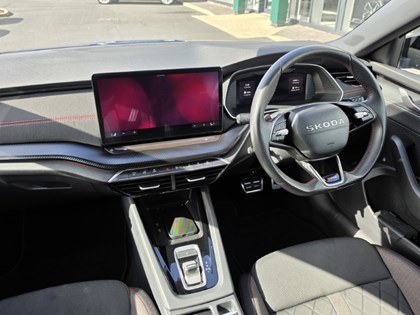 2025 (25) SKODA OCTAVIA 2.0 TSI vRS 5dr DSG