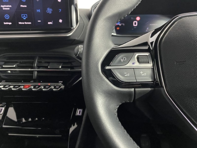 2024 (24) PEUGEOT 2008 1.2 PureTech Allure 5dr 4927545