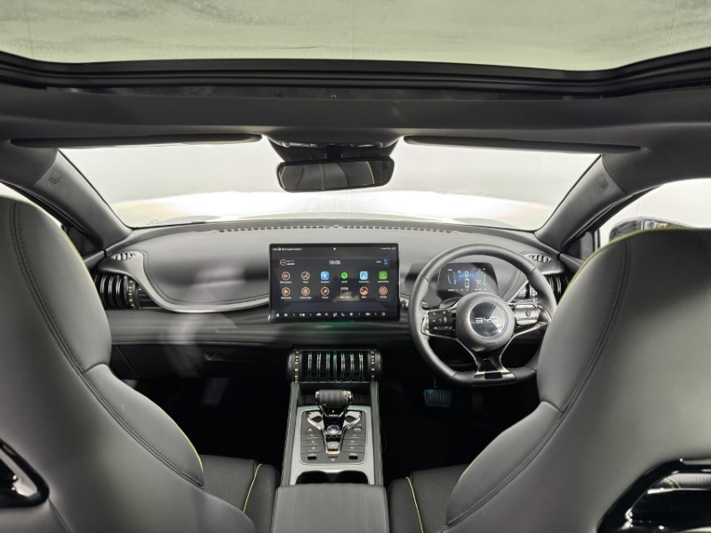 2025 (25) BYD ATTO 3 150kW Design 60kWh 5dr Auto 4991391