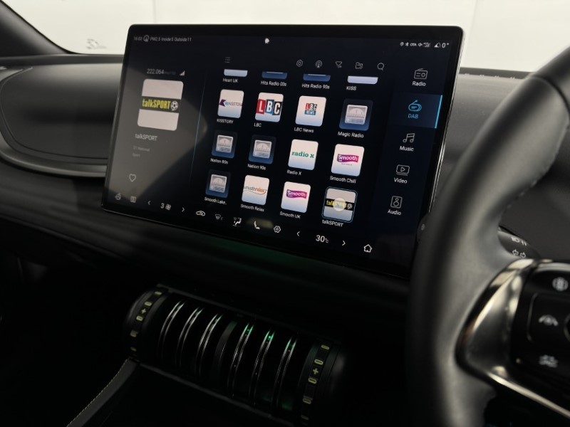 2025 (25) BYD ATTO 3 150kW Design 60kWh 5dr Auto 4991355