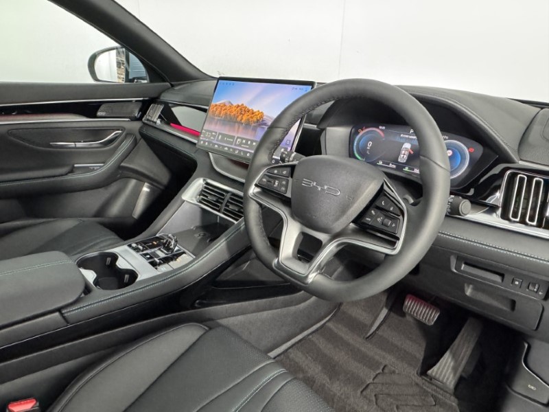 2025 (75) BYD SEAL U 1.5 DM-i AWD Design 5dr Auto 5141488