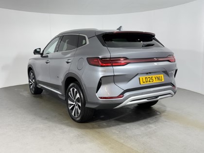 2025 (25) BYD SEAL U 1.5 DM-i Comfort 5dr Auto