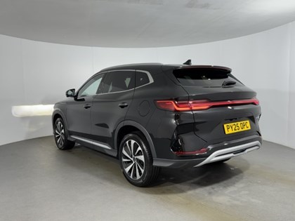 2025 (25) BYD SEAL U 1.5 DM-i Comfort 5dr Auto