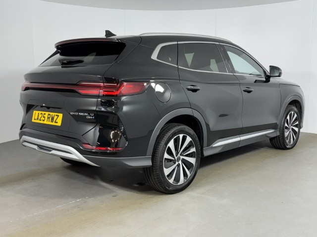 2025 (25) BYD SEAL U 1.5 DM-i Boost 5dr Auto 5058454