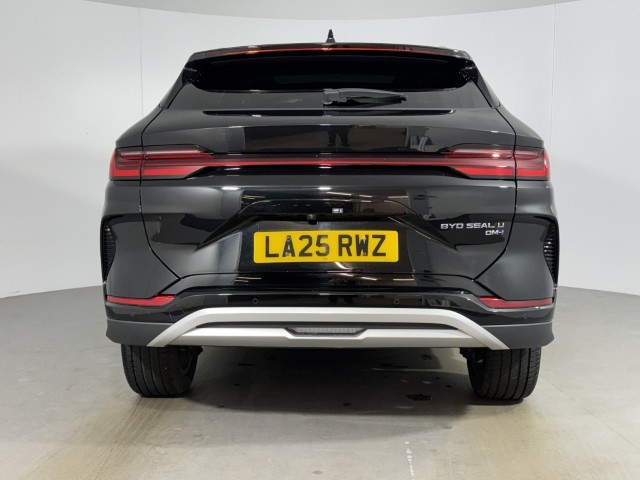 2025 (25) BYD SEAL U 1.5 DM-i Boost 5dr Auto 5058452