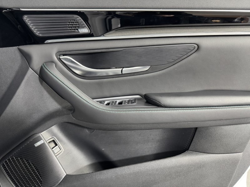 2025 (25) BYD SEAL U 1.5 DM-i Boost 5dr Auto 5083231