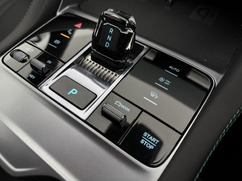 2025 (25) BYD SEAL U 1.5 DM-i Boost 5dr Auto 5083215